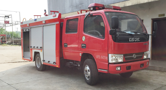 東風(fēng)凱普特水罐消防車(chē)